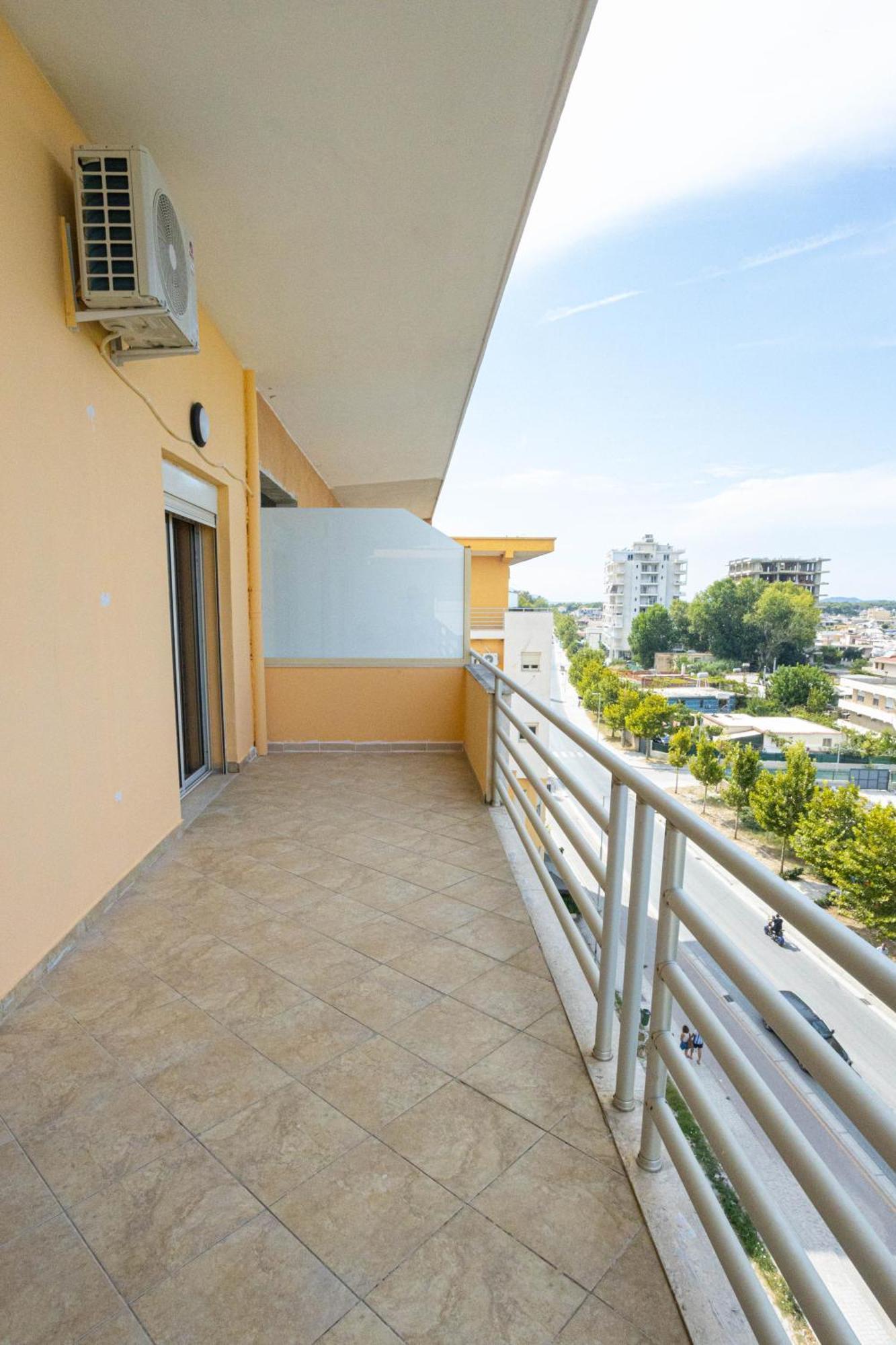 Emigres Appartement Vlorë