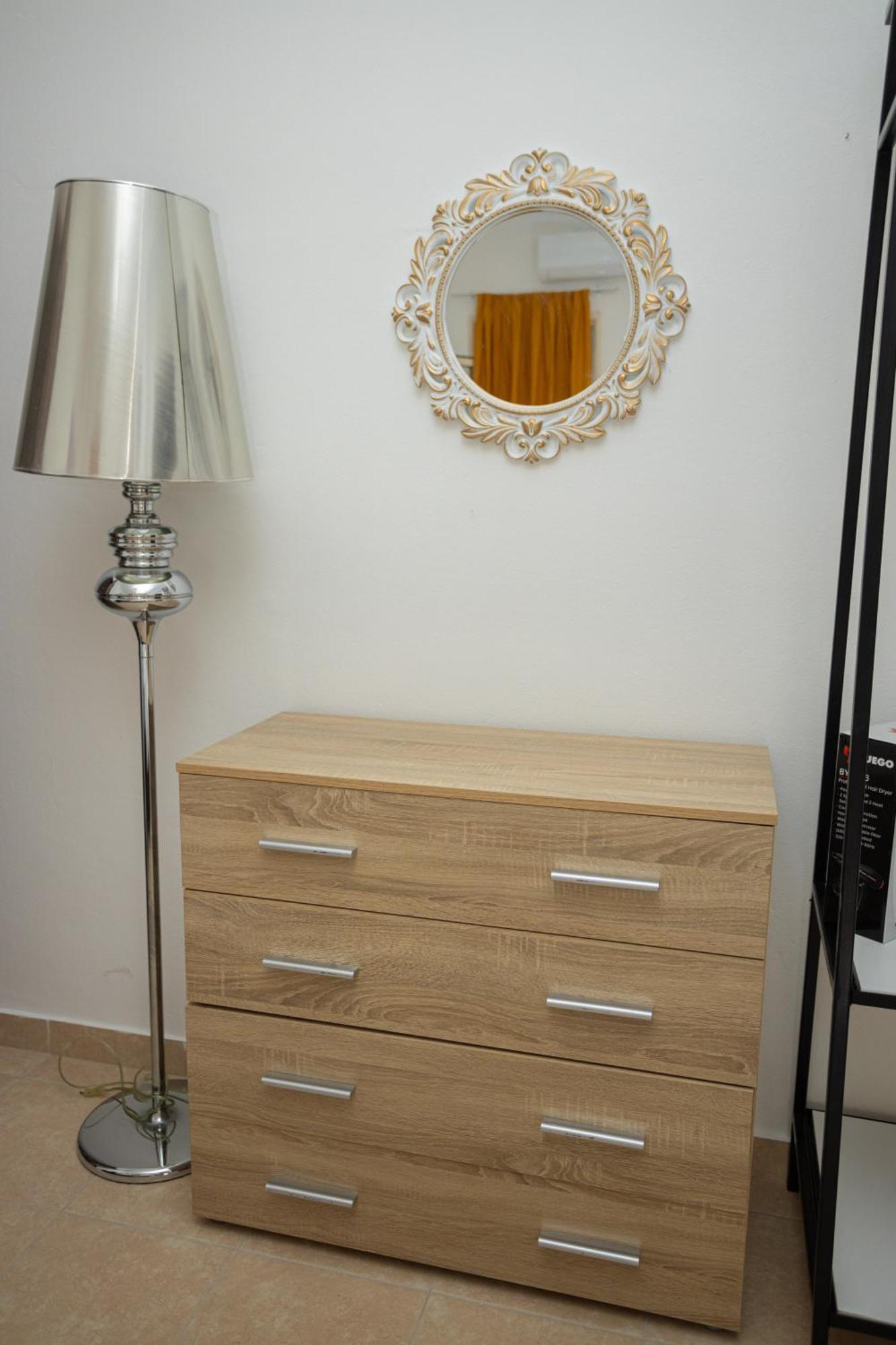 Emigres Appartement