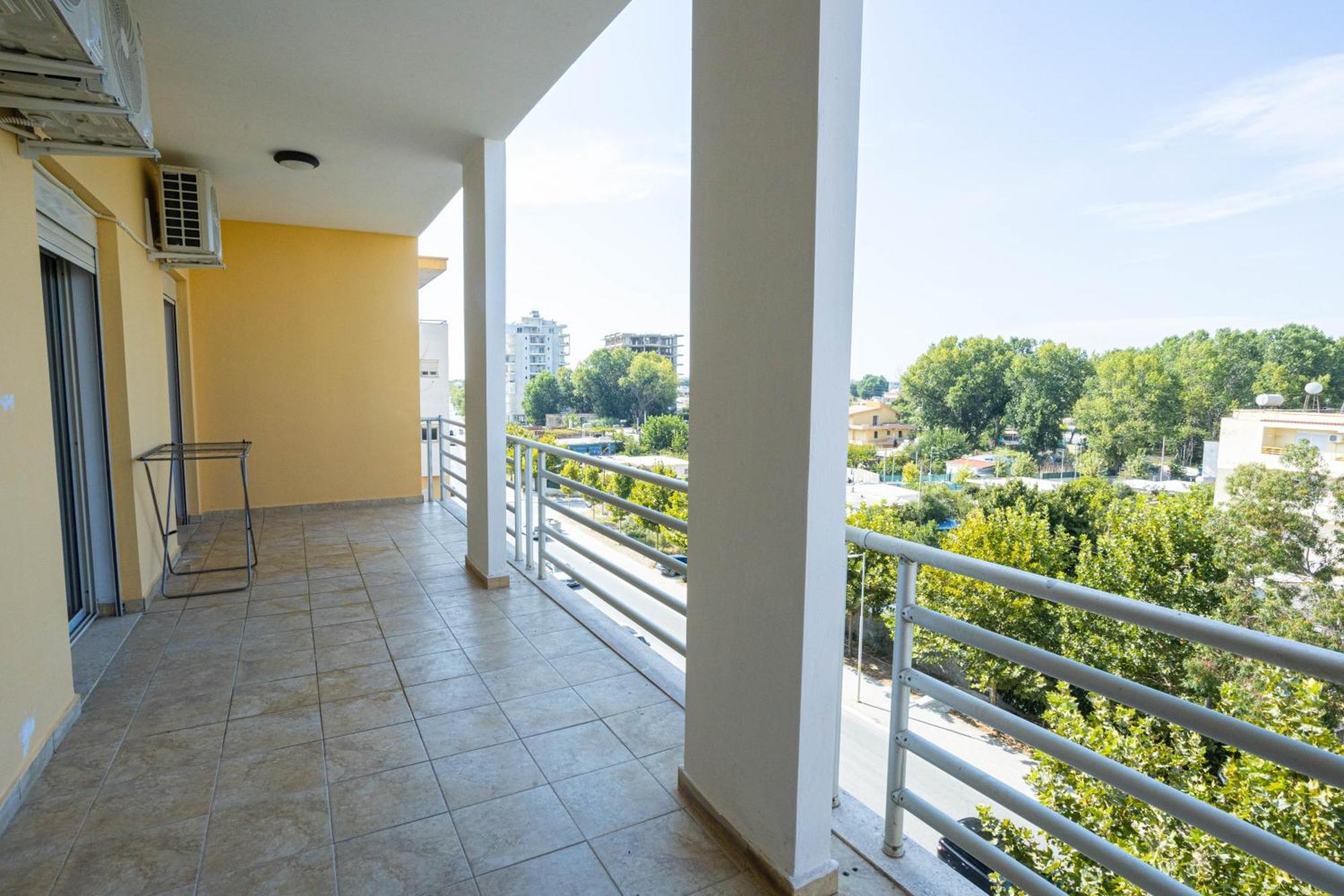 Emigres Appartement