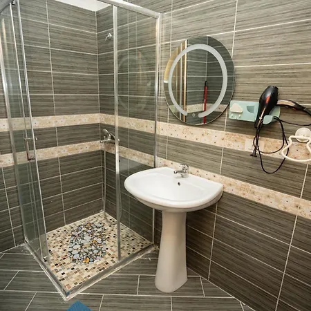 Emigres Apartments Vlorë Extérieur photo